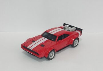 Carro de Colección Rojo Rápido y Furioso 8