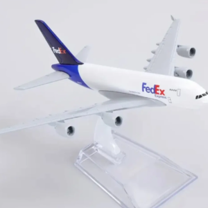 AVIÓN A ESCALA DE FEDEX